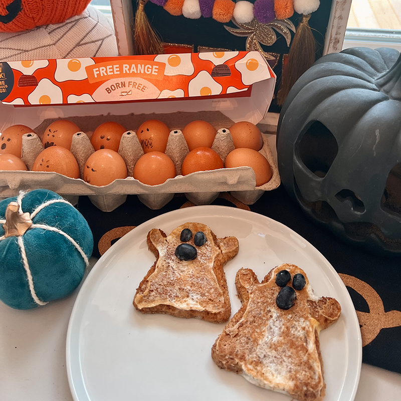 SPOOKY GHOST FRENCH TOAST RECIPE<h4>By: Simone McKenna</h4>